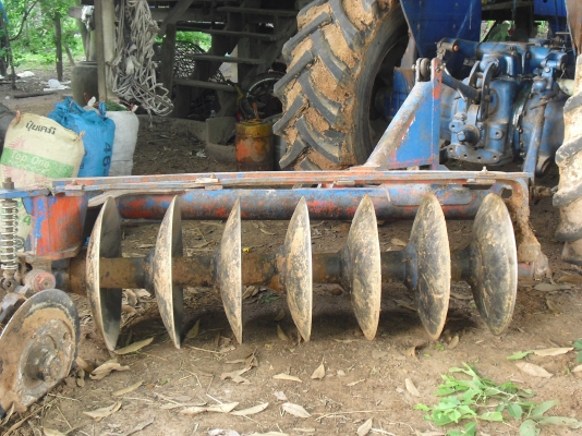 ขายฟอร์ด    t5  หาง  6600 ปั้มขาวใหม่  ปั้มแดงใหม่  เช็คระบบใหม่  เครื่องแน่นไม่มีควันขาว ราคา 320000  บาท  ขายได้ขายเลย