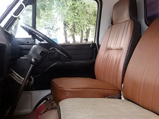 ขาย 6 ล้อISUZU NKR 100แรงม้า (4BC2)รถห้างแท้ๆรถบ้านเดิมๆ (ขายให้ลูกค้ากำแพงเพชรไปแล้วคับ)(ซื้อสด)สวยจัดเครื่องแน่น แห้ง แรงดีสุดๆ แซสซีสวยๆ สวยตลอดเส้น ย่างใหม่ 5 เส้น รถสวยๆพร้อมใช้งานได้เลยไม่ต้อวทำอะไรอีก พร้อมโอน