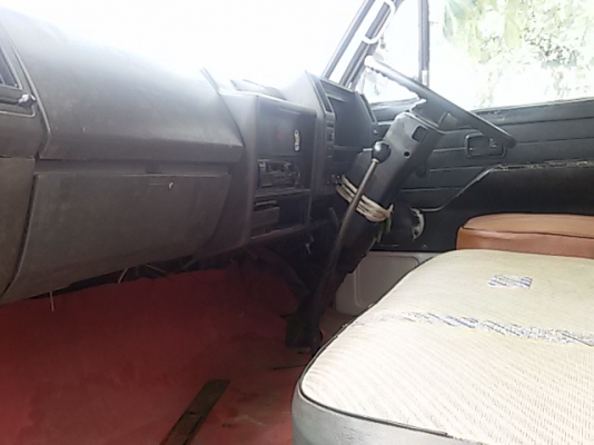 ขาย 6 ล้อISUZU NKR 100แรงม้า (4BC2)รถห้างแท้ๆรถบ้านเดิมๆ (ขายให้ลูกค้ากำแพงเพชรไปแล้วคับ)(ซื้อสด)สวยจัดเครื่องแน่น แห้ง แรงดีสุดๆ แซสซีสวยๆ สวยตลอดเส้น ย่างใหม่ 5 เส้น รถสวยๆพร้อมใช้งานได้เลยไม่ต้อวทำอะไรอีก พร้อมโอน