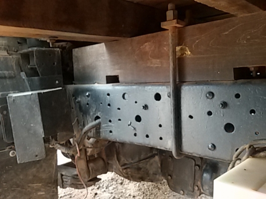 ขาย 6 ล้อISUZU NKR 100แรงม้า (4BC2)รถห้างแท้ๆรถบ้านเดิมๆ (ขายให้ลูกค้ากำแพงเพชรไปแล้วคับ)(ซื้อสด)สวยจัดเครื่องแน่น แห้ง แรงดีสุดๆ แซสซีสวยๆ สวยตลอดเส้น ย่างใหม่ 5 เส้น รถสวยๆพร้อมใช้งานได้เลยไม่ต้อวทำอะไรอีก พร้อมโอน