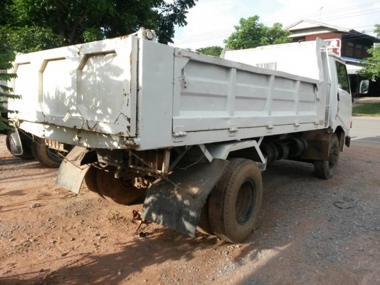 ขาย6ล้อดั้ม HINO FB 112 117แรง หน้าFหลังF