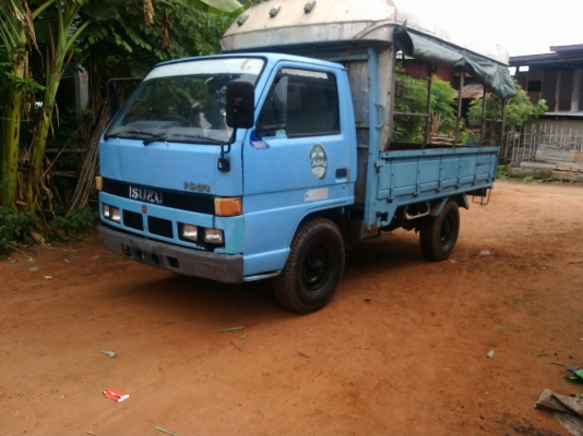 ต้องการขาย 4 ล้อ อีซูซุ 88 แท้ห้าง ปี36เกียร์สั้นสภาพพร้อมใช้ เครื่องฟิตดีไม่มีเยิ้ม สภาพสวย  ซื้อไปใช้งานได้เลย