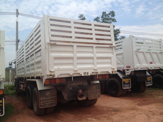 ขาย 10 ล้อ GIGA 2 เพลา เครื่อง GE12TI 340 แรง NGV 100\% กระบะดั้มพ์ดิน สภาพพร้อมวิ่ง สนใจรีบเลยครับ ขาย 10 ล้อ GIGA 2 เพลา เครื่อง GE12TI 340 แรง NGV 100\% กระบะดั้มพ์ดิน สภาพพร้อมวิ่ง สนใจรีบเลยครับ