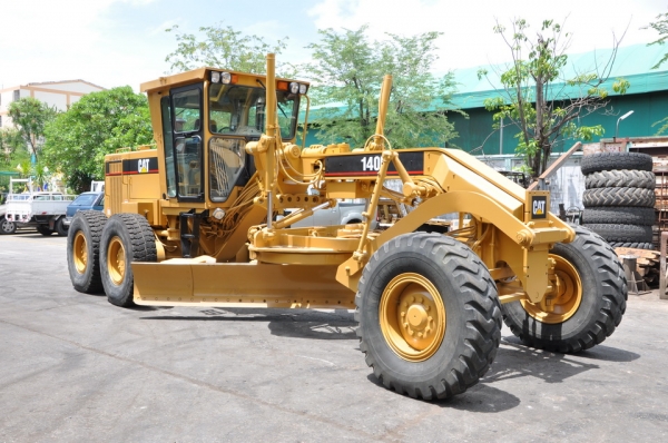 CATERPILLAR 140 H  SN  2ZK03075