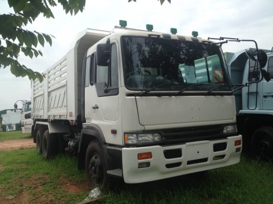 ขาย 10 ล้อ HINO PROFIA รถบรรทุก 10 ล้อ 2 เพลา เครื่อง แดวู GE12TI 340 แรงม้า ดั้มพ์ ยาว 6.0 เมตร กว้าง 2.50 เมตร สูง 1.40 เมตร ฝาข้างสูง 80 ซม. ลายแผงข้าง สามมิตร กระบอกดั้ม 15 ตัน แกน 90 มิล ช่วงล้อ 4.80 เมตร คัชซี 85 ซม. ขาย 10 ล้อ HINO PROFIA รถบรรทุก 10 ล้อ 2 เพลา เครื่อง แดวู GE12TI 340 แรงม้า ดั้มพ์ ยาว 6.0 เมตร กว้าง 2.50 เมตร สูง 1.40 เมตร ฝาข้างสูง 80 ซม. ลายแผงข้าง สามมิตร กระบอกดั้ม 15 ตัน แกน 90 มิล ช่วงล้อ 4.80 เมตร คัชซี 85 ซม.