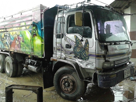 ขายรถสิบล้อ195เด้ก้าปี40ยูโร1กะบะเนียมเครื่องเดิมเกียรฟูเลอร