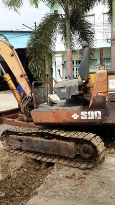 รถขุด ซูมิโตโม่ เอส 40  เท่า PC40-6 ปั้มนิ้ว คอนโทรลสั้น รถใช้งานดี ชอบราคาเท่าไร ต่อรองกันได้ครับ.