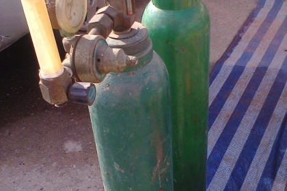 ถังออกซิเจนพร้อมเกวัดสภาพพร้อมใช้งานครับมีเกพร้อมครับเดิมๆครับราคานี้คุ้มครับ