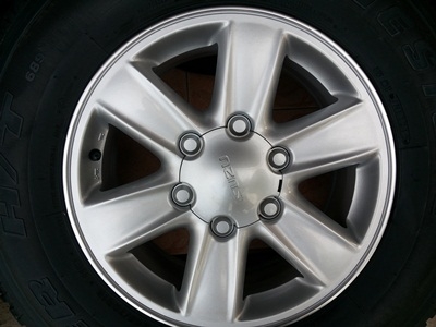 ขายแม็กIsuzu All New Hilander ขอบ16 พร้อมยาง 4 ล้อ