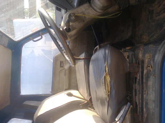 รถเครน  MISUBISI  100  แรง  เครื่องดี  ครัชชีสวย  พร้อมใช้งาน