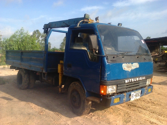 รถเครน  MISUBISI  100  แรง  เครื่องดี  ครัชชีสวย  พร้อมใช้งาน