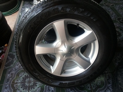ขายล้อแม็กISUZU All New ขอบ17 พร้อมยาง ปี 12 4 ล้อ