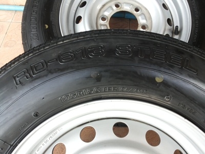 ขายล้อกะทะขอบ15 6รู ISUZU พร้อมยาง 4 ล้อ