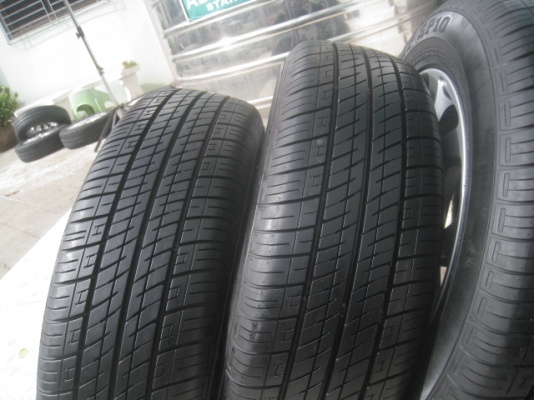 ขายล้อแม็กป้ายแดง brio amaze 14"x5" et50 4รู100 พร้อมยางปี13  สนใจติดต่อเล็กคลองสามครับ 081-3747940