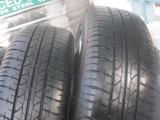 ขายล้อแม็กมือสอง nissan almera 15"x5.5" et40 4รุ100 พร้อมยางปี12 สนใจติดต่อเล็กคลองสามครับ 081-3747940
