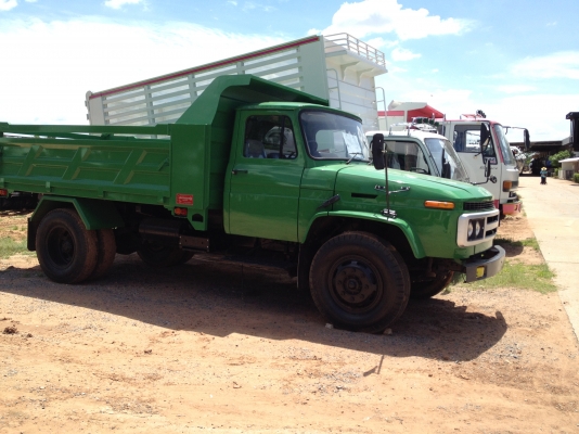 มีรถบรรทุกมือสองสภาพใหม่ หลายคันให้เลือก ทุกคันพร้อมเล่ม ครับ สนใจโทรได้เลยครับหรือสั่งได้ครับ