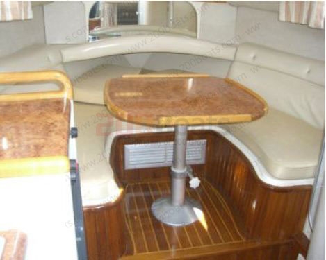 เรือยอช Sealine Senator 240 สนใจติดต่อ 090-268-2228