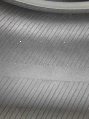 265/50R20 ไม่มีปะทั้ง 2 เส้น . ปี 11 TEL.081-427-3941