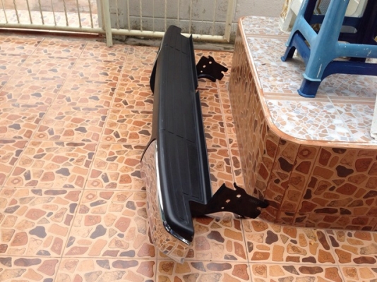 กันชนท้าย ออนิวดีแม็ก. สภาพใหม่. กันชนท้าย ออนิวดีแม็ก. สภาพใหม่.