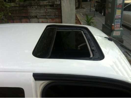 Ford Focus RS Escord Cosworth ตัวนอก ถูก