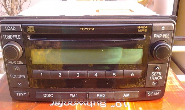 วิทยุติดรถเดิมTOYOTAมีวิทยุFM AM CD DVD MP3 ครบเครื่อง
