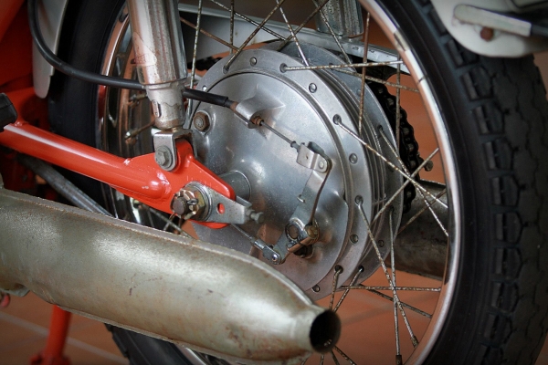 ขายcb72 ของเดิมเยอะๆ  เครื่องดี สตาร์ทมือได้ ขายถูกๆ 105000 0811160919