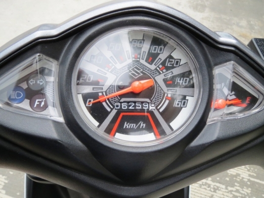 7 เดือน Suzuki Skydrive ลายใหม่ สวยสุดๆ หัวฉีด เดิมดี ไม่มีบิวด์ เพียง 23,900 บาทเท่านั้น 7 เดือน Suzuki Skydrive ลายใหม่ สวยสุดๆ หัวฉีด เดิมดี ไม่มีบิวด์ เพียง 23,900 บาทเท่านั้น