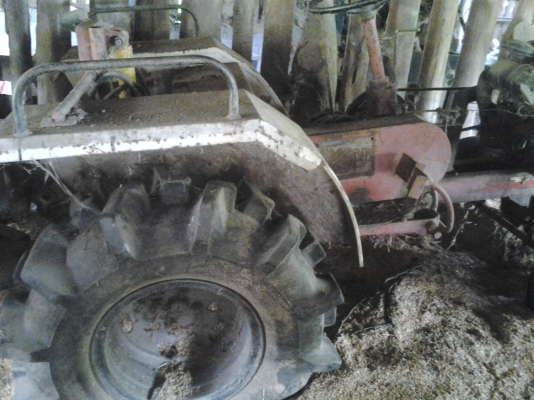 ขายรถไถนังขับเครื่องคูโบต้า2สูบของสิงห์สยามลดเหลือ35000บาท ขายรถไถนังขับเครื่องคูโบต้า2สูบของสิงห์สยามลดเหลือ35000บาท