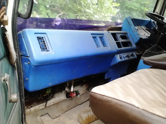 ขายครึบ รถโม่ปูน Rock 175 คัสซี 358xxx ปดประจำการครับ สภาพพร้อมใข้ มี 2 คันครับ