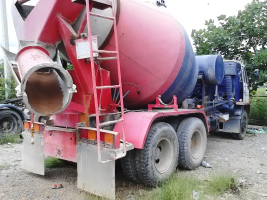 ขายครึบ รถโม่ปูน Rock 175 คัสซี 358xxx ปดประจำการครับ สภาพพร้อมใข้ มี 2 คันครับ