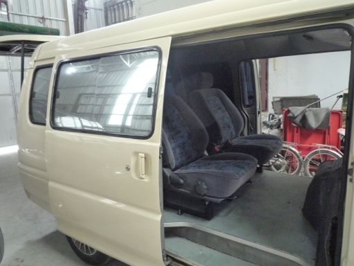 เครื่องแรง แอร์เย็น ยางใหม่ เครื่องแรง แอร์เย็น ยางใหม่