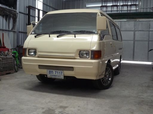 เครื่องแรง แอร์เย็น ยางใหม่