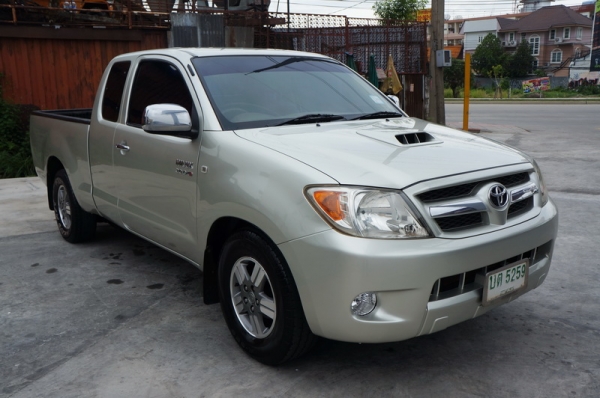 TOYOTA VIGO CAB ปี 2006 ตัว TOP สุด ARIBAG เบรค ABS ล้อ MAX เบาะหนัง กระจกไฟฟ้า เครื่องเดิมๆวิ่งดี ช่วงล่างแน่น แอร์เย็นๆ ภายในสภาพสวย สีสวย รถพร้อมใช้งาน จัดไฟแนนได้