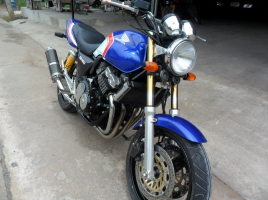 ขาย cb400 superfour สรรพสามิต 65000 ขาย cb400 superfour สรรพสามิต 65000