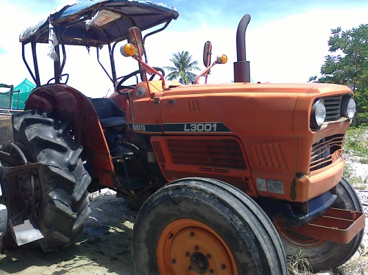 ขาย KUBOTA L3001 ราคาถูกๆพร้อมใช้งาน