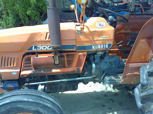 ขาย KUBOTA L3001 ราคาถูกๆพร้อมใช้งาน