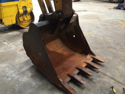 Komatsu PC150NHD-5K นำเข้าจากยุโรป ราคาไม่แพง