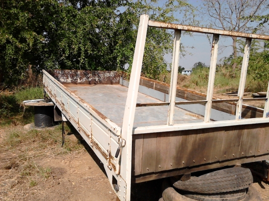 ขาย กระบะรถ6ล้อกลาง พร้อมเหล็กข้าง