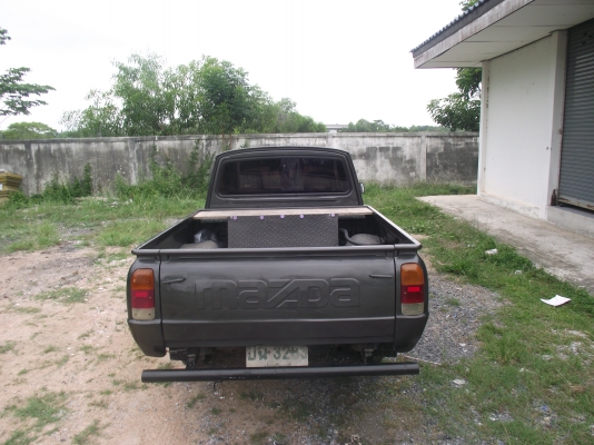 ขาย mazda 1400