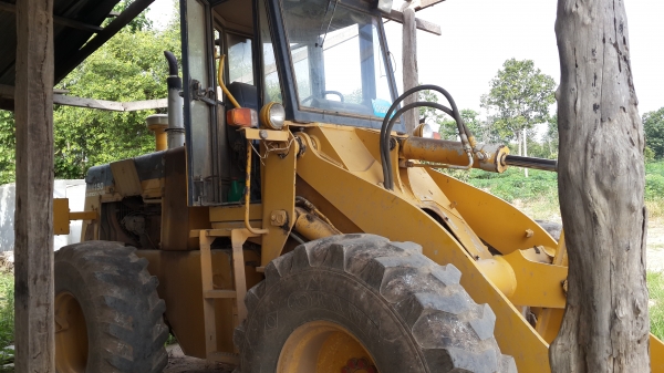 ขายรถตัก KOMATSU 515-2 สวยๆครับ