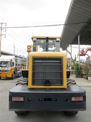 ขายรถตักล้อยาง ยี่ห้อ SEM BY CATERPILLAR รุ่น 639B มีโปรโมชั่นพิเศษมากมาย (สนใจติดต่อคุณวรเทพ โทร.090-880-8214) โทรก่อนรับสิทธิพิเศษก่อนใคร