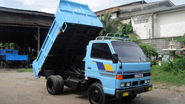 ISUZU NKR ดั๊ม3คิว เครื่องดี ดั๊มดี พร้อมใช้