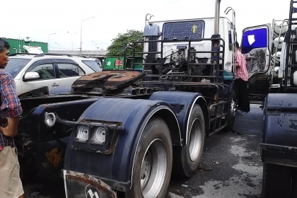 ขายแล้วครับ คุณชาคิช  เหมาหมดครับ หัวลาก DECA 270 ยูโร 2 ขายแบบเหมา