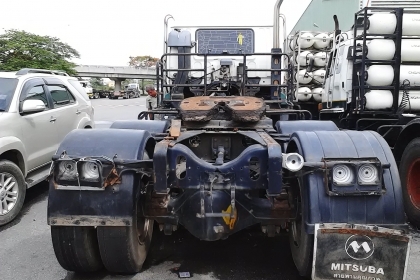 ขายแล้วครับ คุณชาคิช  เหมาหมดครับ หัวลาก DECA 270 ยูโร 2 ขายแบบเหมา