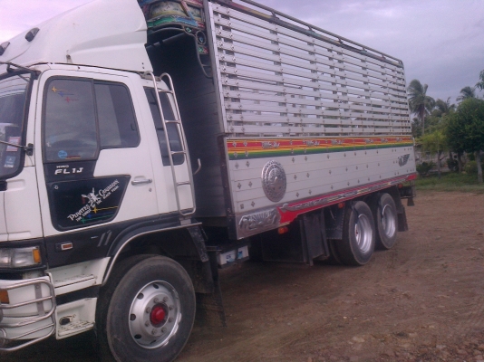 ขายรถ 10 ล้อ  ราคา 880000  บาท