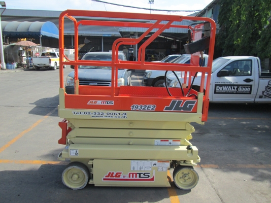ขายรถกระเช้าJLG(มือสอง) แบรนด์อเมริกา !!รถกระเช้ามือสองปรับสภาพมีรับประกัน!! สนใจสอบถามรายละเอียด คุณอนุวัตน์ 084-874-2940