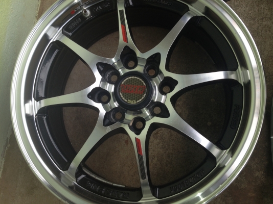 ขายล้อแม็ก CE28 ขอบ 15 และยาง 175/65/15