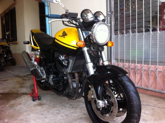 มาใหม่ cb400 ปี98 รุ่นฉลอง50ปีแท้ ปรับราคาใหม่ รถอีก 5คัน ครับต่อลองได้