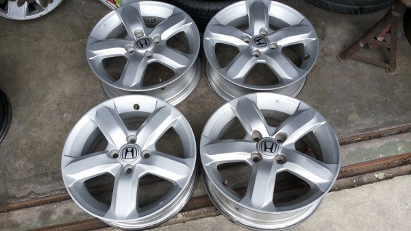 แม็กซ์ honda city 2010 ขอบ 15 4รู100 แม็กซ์ honda city 2010 ขอบ 15 4รู100