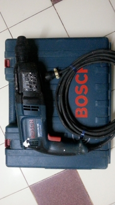 ขายสว่านไฟฟ้าระบบโรตารี่ยี่ห้อBOSCHรุ่นGBH2-26DE ทำงานได้3ระบบสภาพสวยๆครับ